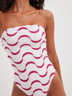 NA-KD Bandeau Badpakken Bandeau Badpak Dames Wit -Sunseeker Winkel 3a278fc191e4698d16e098f0995f2492