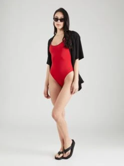 Grote Cups Bustier Badpak Dames Rood -Sunseeker Winkel 46e8b850d62c1e44fedc6174424aacc1