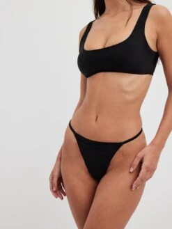 NA-KD Bustier Bikini Tops Bustier Bikinitop Dames Zwart 9 NA-KD Bustier Bikini Tops Bustier Bikinitop Dames Zwart -Sunseeker Winkel 65f2629f6b40230bbbb17831a9a74138