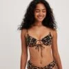 NA-KD Balconette Bikini Tops Balconette Bikinitop Dames Kastanjebruin / Lichtbruin 1 NA-KD Balconette Bikini Tops Balconette Bikinitop Dames Kastanjebruin / Lichtbruin -Sunseeker Winkel 93e936471cc5c27ee4e015a26ce8c5a6