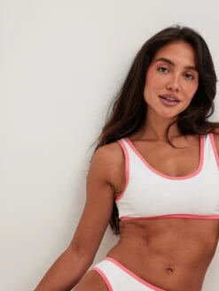 NA-KD Bustier Bikini Tops Bustier Bikinitop Dames Wit -Sunseeker Winkel b8c857a51e95d413d766fa6b0d0e5ce8